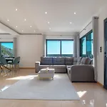 Lux * Câmara de Lobos