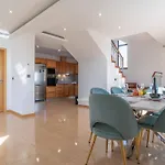 Villa Lux *