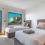 Villa Lux Câmara de Lobos