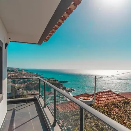 Villa Lux Câmara de Lobos