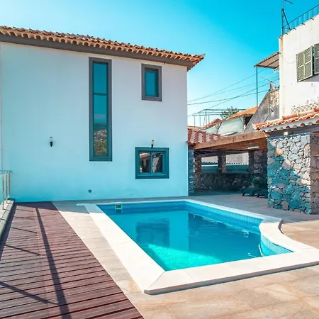 Lux Villa