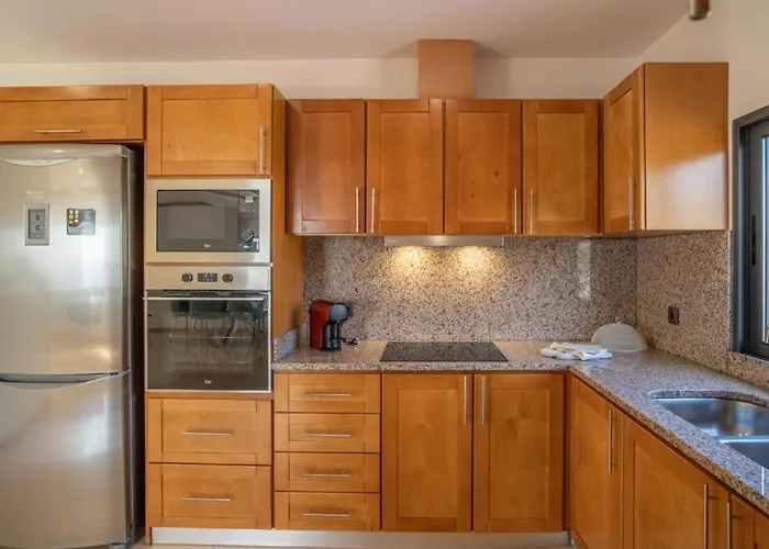 Lux * Câmara de Lobos