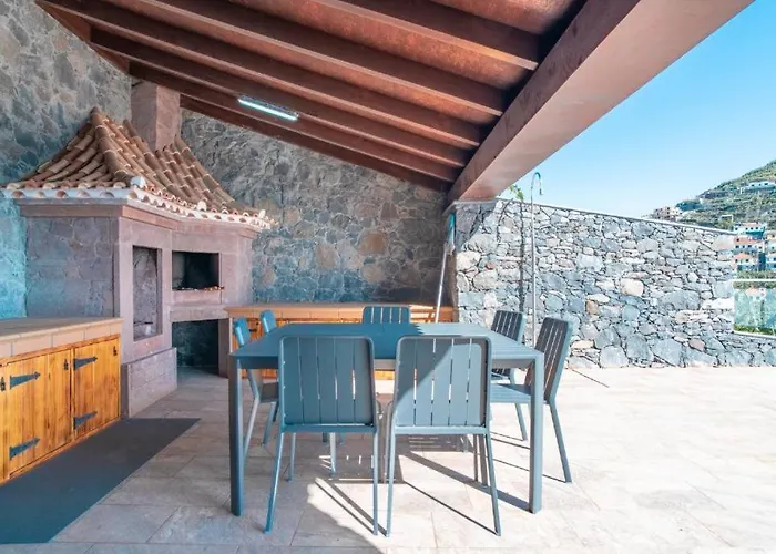 Lux * Câmara de Lobos