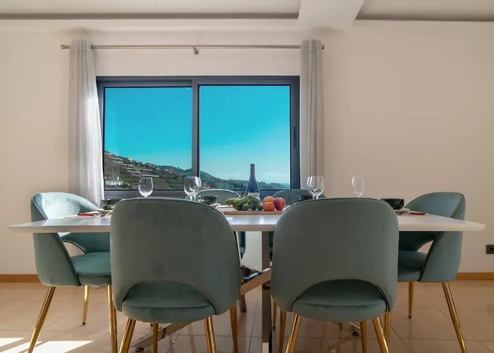 Lux Câmara de Lobos